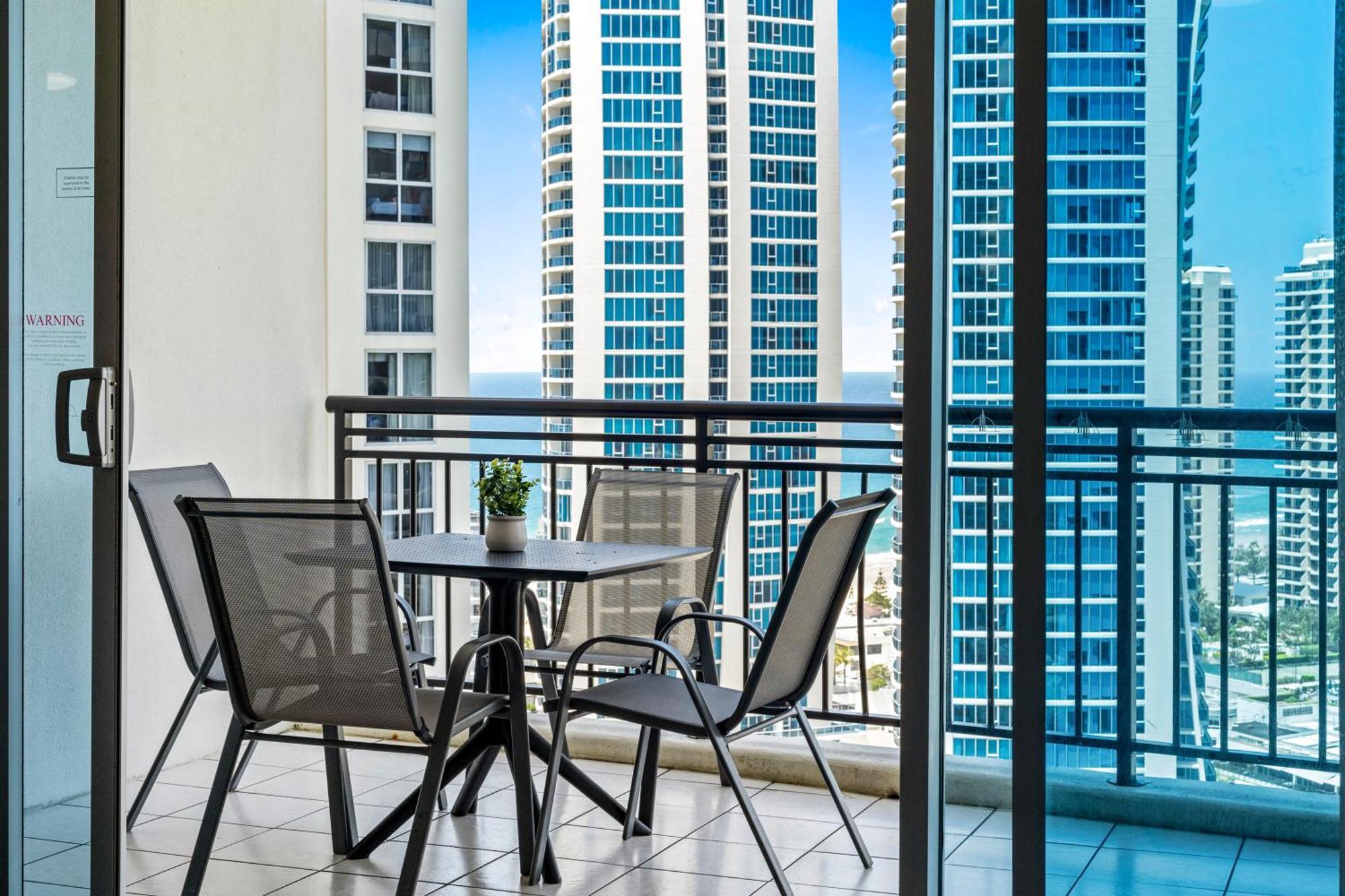 Chevron Renaissance - Self Contained & Privately Managed Apartments Gold Coast Luaran gambar